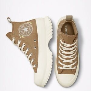 Chuck Taylor All Star Lugged Platform 2.0 Autumn Embroidery
